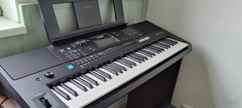 Yamaha PSR E473 - 2