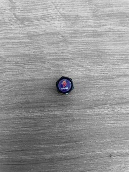 SAAB krytky ventilov - 2