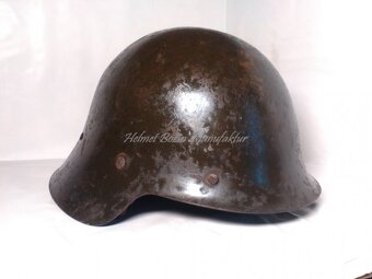 Spanielska helma M26 ‘Con ala’ - 2