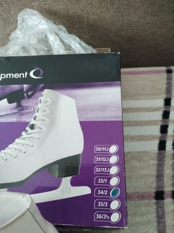 Predám dievčenské korčule - 2