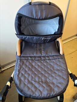 Kocik Dada paradiso - 2