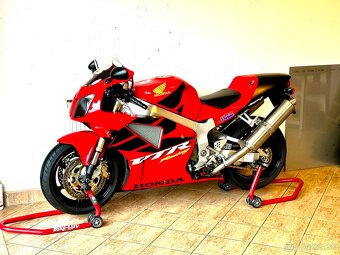 Predám Honda vtr sp1 - 2