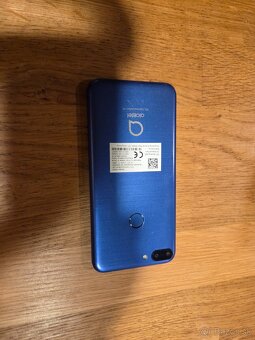 Alcatel dotykovy mobilný telefón - 2