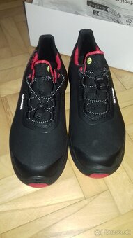 Pracovná obuv UVEX č.43 - 2