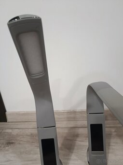 2 kusy STOLNÁ LED LAMPA - 2