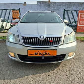 Škoda Octavia Combi 2.0 TDI Elegance facelift " RS " - 2