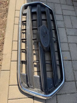 predny panel Ford Transit - 2
