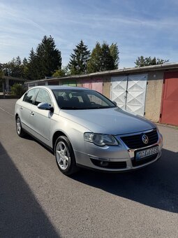 wolksvagen passat b6  195000 km - 2
