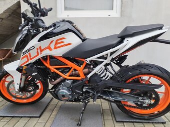 KTM DUKE - 390, r.2017 - 2