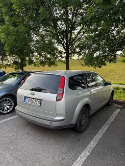 Ford focus 1.6 - 2