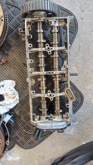 Rozpredám motor 2.0 tdi 110kw ckf - 2