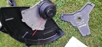Elektricky krovinorez  1 200 W motor - 2
