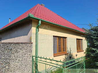 Rodinný 3-izbový dom v kľudnej časti obce Dvorníky - 2