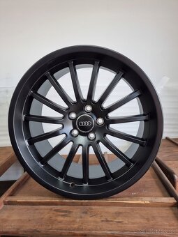 ✅ R19 ®️ Originál Audi 5x112 ET33 9J ✅ A5 A7 Q7 atď - 2