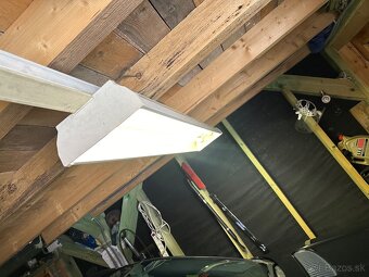 Predám svetla Philips - 2