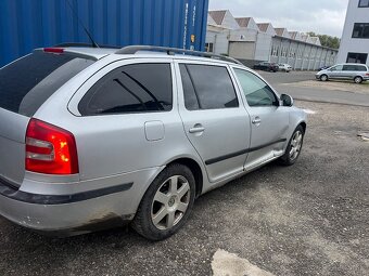 Predám Škoda Octavia 2 1.9 TDi a Škoda Octavia 2 1.8 TSi - 2