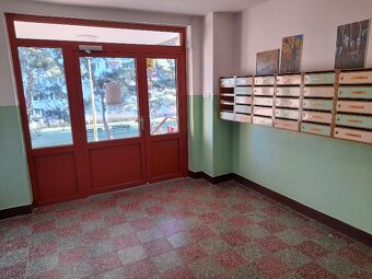 1- IZB.NA PREDAJ-KOŠÍCE ST.MESTO- OSOBNÉ VLASTNÍCTVO - 2