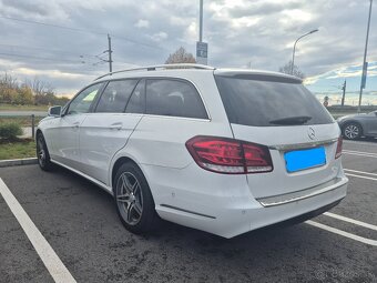 Mercedes benz Eclass 220CDI - 2