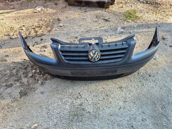 Predám predný nárazník na Volkswagen Touran mk1 - S MASKOU- - 2