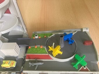 Rozkladacie hracie auto s vybavenim - 2