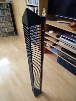 Kovový stojan na 54 CD - 2