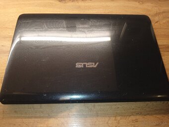 Predám notebook Asus A72 D - 2