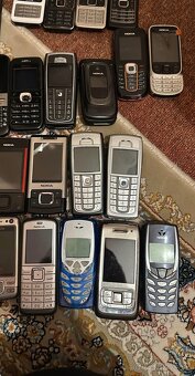 Zbierka nokia telefonů - 2