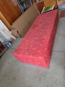 Čalunena valenda - 2