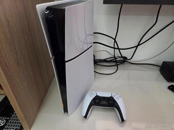 Sony PlayStation 5 Digital (Slim) - 2