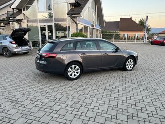 Insignia Benzin AUTOMAT -- 99 593 KM -- - 2