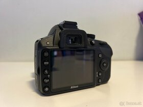 Nikon D3200 + AF Nikkor 35mm, f/1.8 - 2