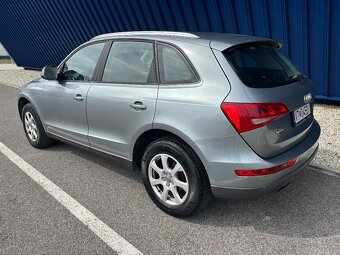 Audi Q5 2.0 TDI MT/6 Quatro - 2