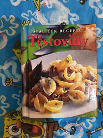 Těstoviny+Praktická hrničková kuchárka - 2