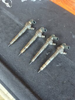 Predám vstrekovacie trisky pre 2.0tdi VW GROUP - BOSH- - 2