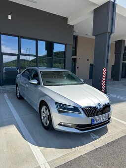 Škoda Superb 2.0 TDI Ambition DSG EU6 - 2