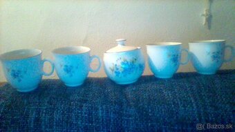 starý porcelán... - 2
