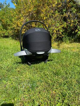 Vajíčko Cybex s bazou - 2