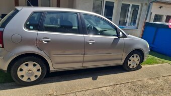 Volkswagen Polo - 2