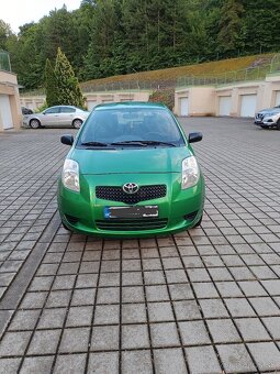 TOYOTA YARIS 1,0 BENZÍN, 51KW, 2008, PÔVODNÝ LAK - 2