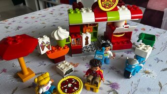 LEGO Duplo 10834 Pizzeria - 2