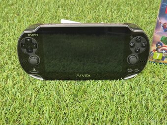 Playstation Vita PCH-1004, USB-C a hra LEGO Marvel - 2