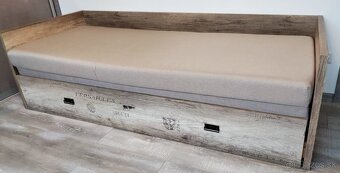 Posteľ rozťahovacia - 2