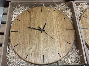 Dubové hodiny - 2