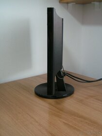 ASUS 20" (50,8 cm) - 2