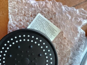 Usporna sprchova hlavica a 2 m hadica - 2