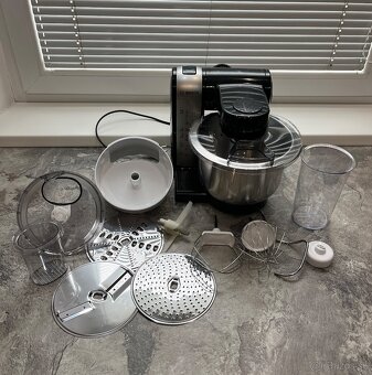 Bosch MUM 48A1/08 kuchynský robot - 2