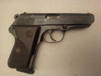 Predám pištoľ samonabijaciu - 2