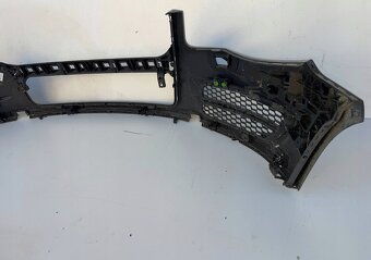 VW Touareg I lift 2007- predný nárazník - 2