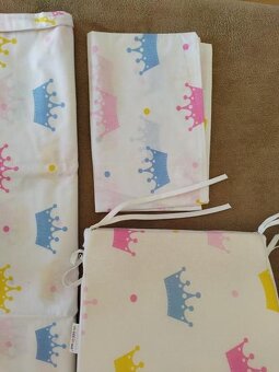 Posteľné obliečky a mantinel do postieľky NOVÉ - 2