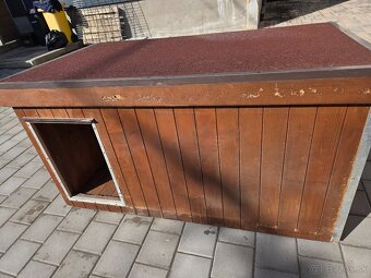 Zateplená búda pre väčšie plemeno - 2